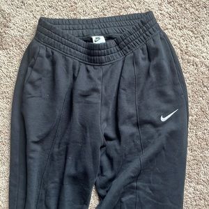Nike Sweatpants